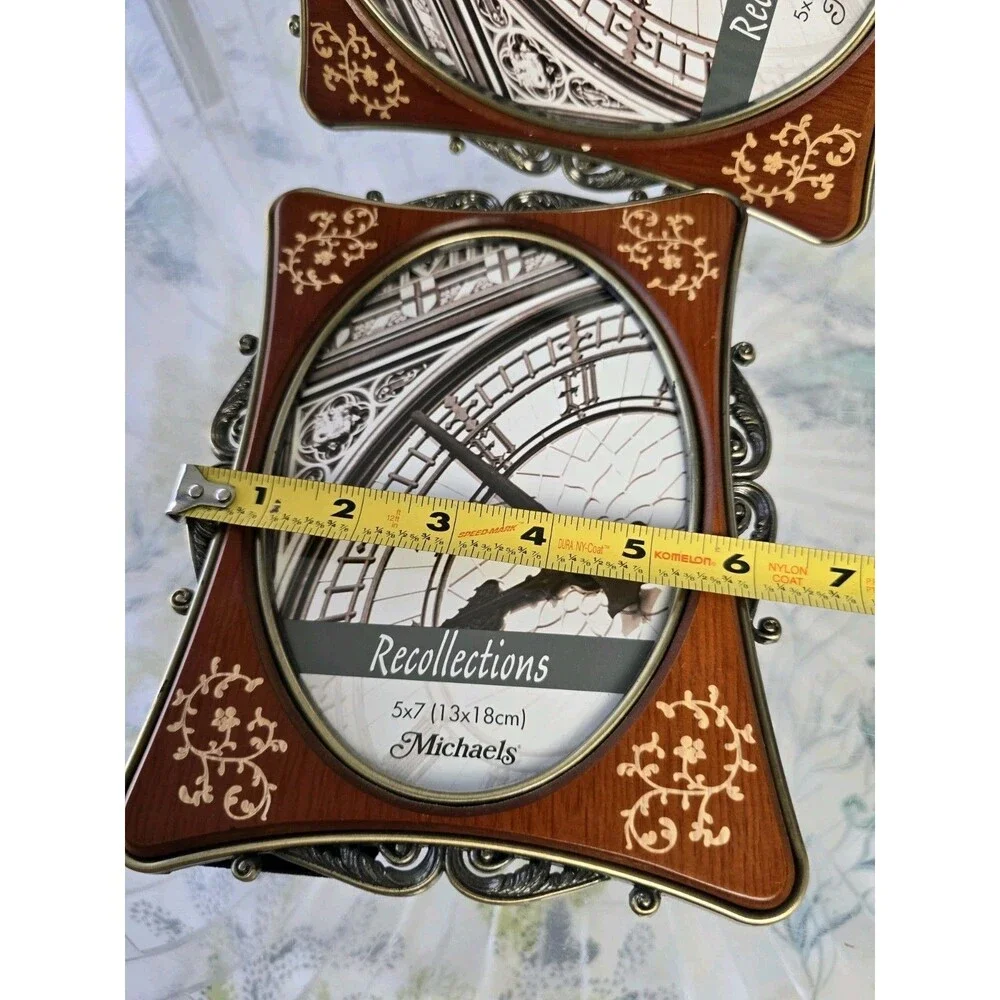 Pair of Art Deco Style Ornate Photo Picture Frames 5x7